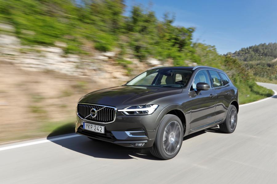  Volvo XC60 D5 Inscription 2017 года  (WW) (фото 18 из 42)